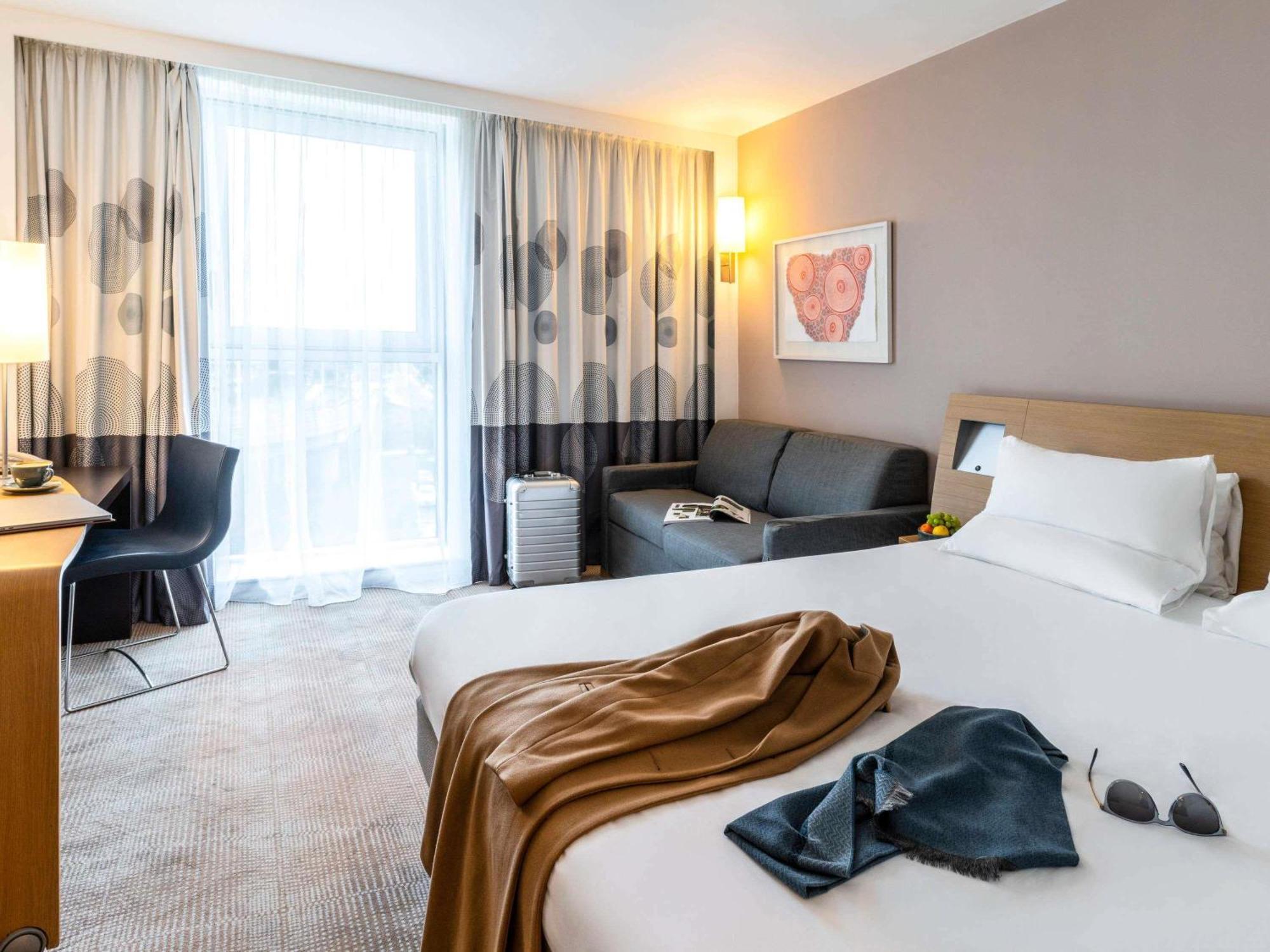 Novotel Edinburgh Park Esterno foto